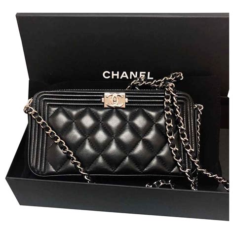 chanel wallet on chain vs boy wallet on chain|chanel wallet on chain gabrielle.